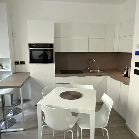Apartament Oasi Del Relax, Piscina A 500 Mt Dal Mare *